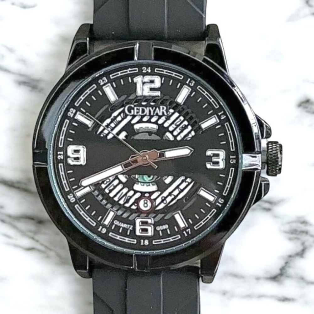 Gediyar Men’s Black 45mm Silicone Band Watch